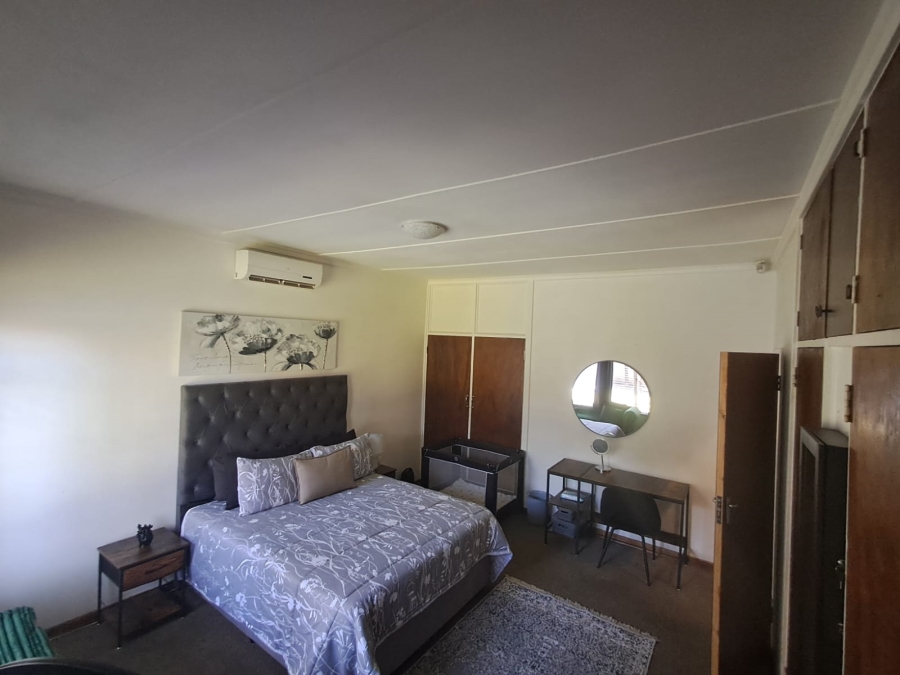 To Let 4 Bedroom Property for Rent in Bedelia Free State